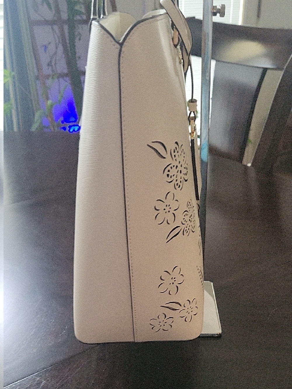 NWT Kate Spade Ivory Laser-Cut Floral Tote with Butterfly Accents - Picture 8 of 16